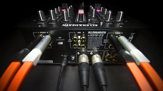 Consoles de Mixage DJ