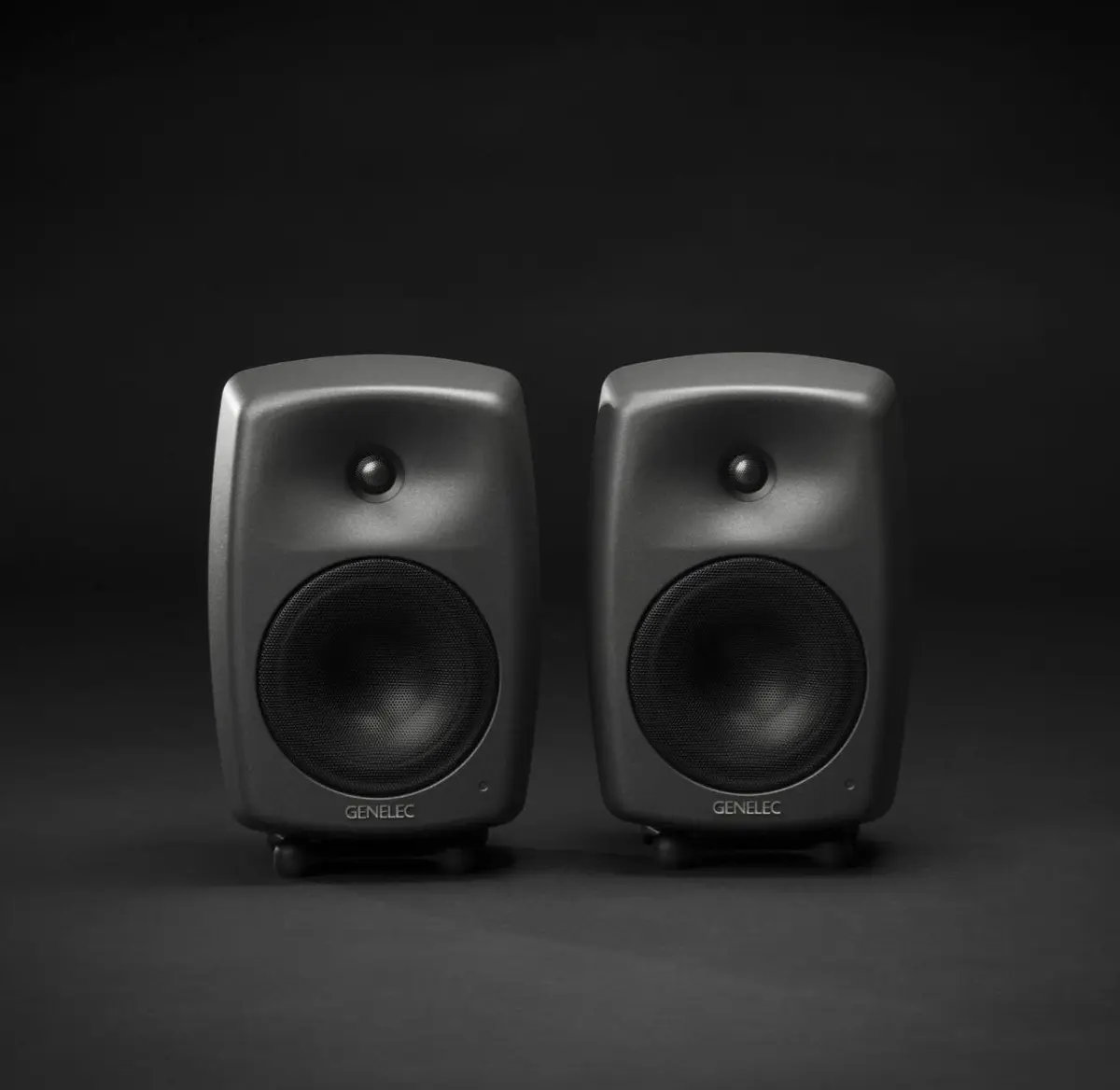 GENELEC 8340 APM Enceinte Active de Monitoring avec DSP Intégré (La Paire)