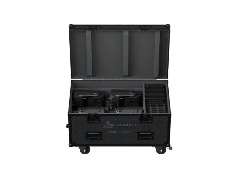 PROLIGHTS SMART BATWASH Pack de 4 Projecteurs Sur Batterie FULL RGBW 15 X 20 Watts IP65 En Flight Case