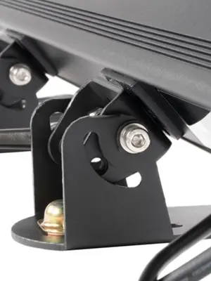 OXO PIXYLINE 150 Rampe Lumineuse LED 14 x 10 Watts RGBW 20°x50° IP65