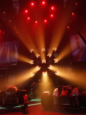 AYRTON MAGICPANEL™ 602 - LED RGBW 36 x 15 Watts