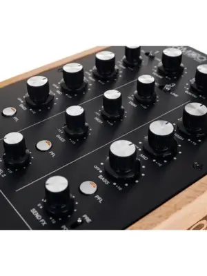 ECLER Warm2 Table de Mixage Analogique 2 Voies à Boutons Rotatifs