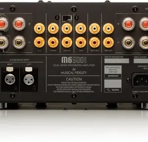 MUSICAL FIDELITY M6-500i Amplificateur Intégré 2 x 500 Watts sous 8 Ohms