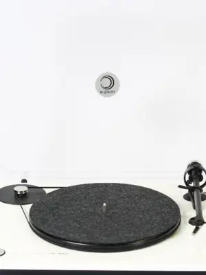 ELIPSON CHROMA 400 RIAA Platine Vinyle munie d'un Bras Carbone & d'une Cellule Ortofon OM10
