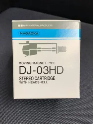 NAGAOKA DJ-03HD Cellule Phono DJ munie d'un Porte-Cellule