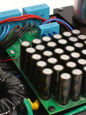 ISOL-8 SubStation HC Purificateur de Tension Haut de Gamme