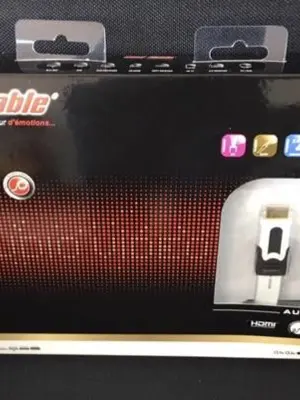 REAL CABLE - Câble HDMI Extra Plat Double Blindage Fiche ABS Mâle/Mâle