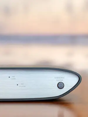 IFI AUDIO ZEN PHONO Préamplificateur Phono MM/MC de 36 à 72 dB de gain