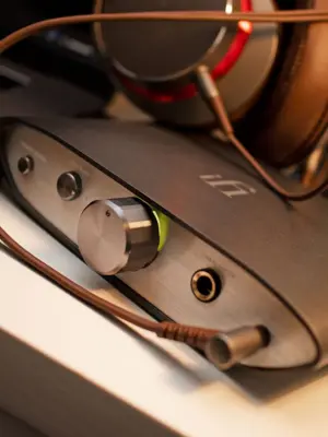 IFI AUDIO ZEN DAC Convertisseur Audio Hi-Res USB et Amplificateur de Casque