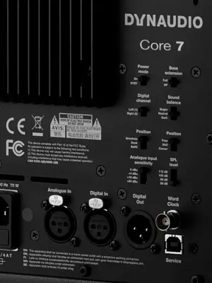 DYNAUDIO CORE7 Enceinte de Monitoring 2 Voies 650 Watts RMS (L'Unité)