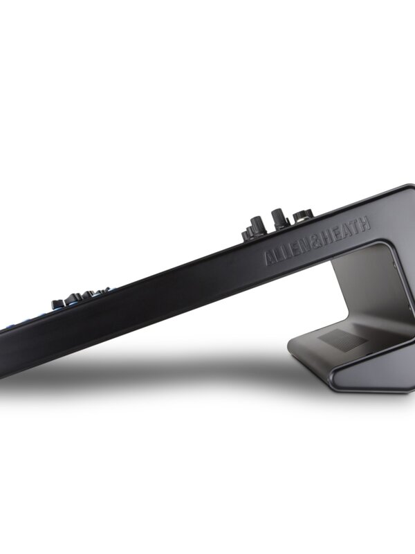 Produit Allen & Heath QU-24 Console Numérique 30 Entrées/24 Sorties Image