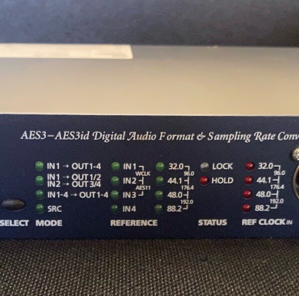 Produit MUTEC MC-8 Interface Multicanal et Convertisseur de Taux d'Échantillonnage pour AES3 et AES3id Image