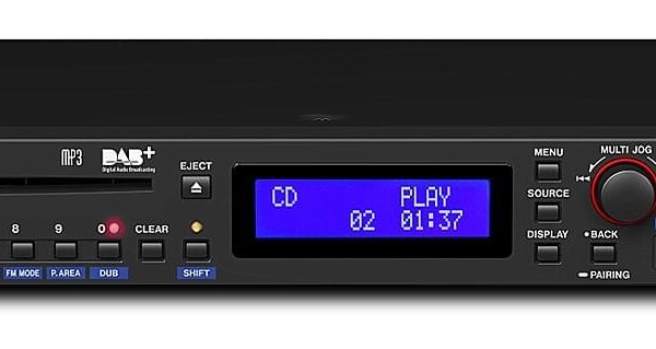 Produit TASCAM CD-400UDAB Lecteur Multimédia Professionnel avec Radio DAB+ et Récepteur Bluetooth Image